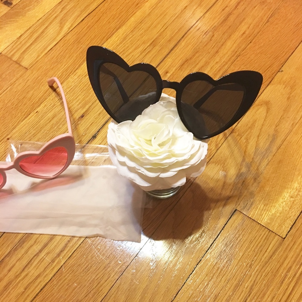 Heart shape Sunglasses - Picture 2 of 8